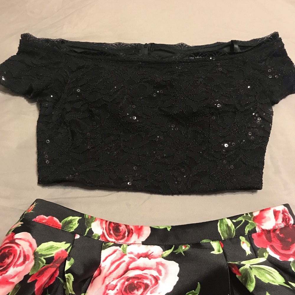 Floral homecoming dress, 2 piece - Picture 3 of 8